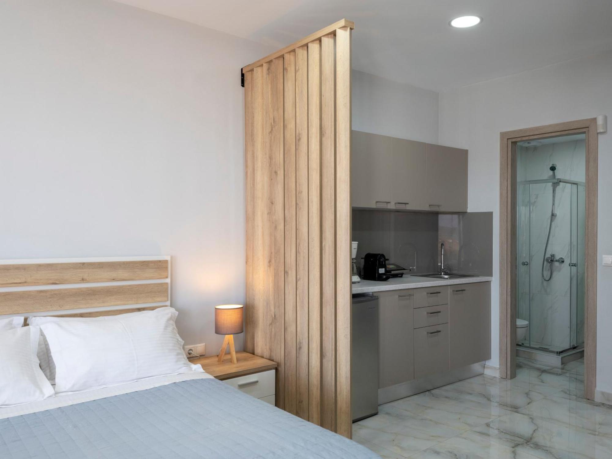 Peters Place - Paros Resort Parasporos Exterior photo