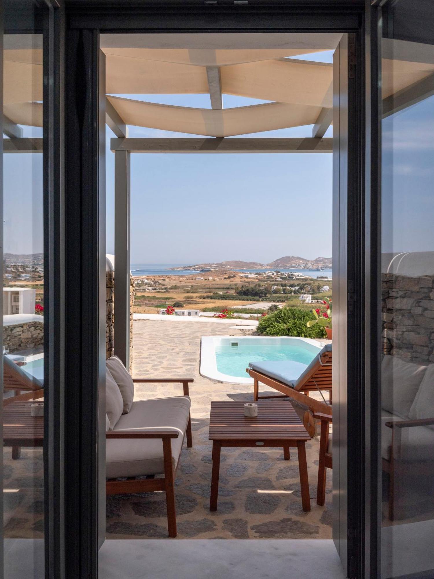 Peters Place - Paros Resort Parasporos Exterior photo